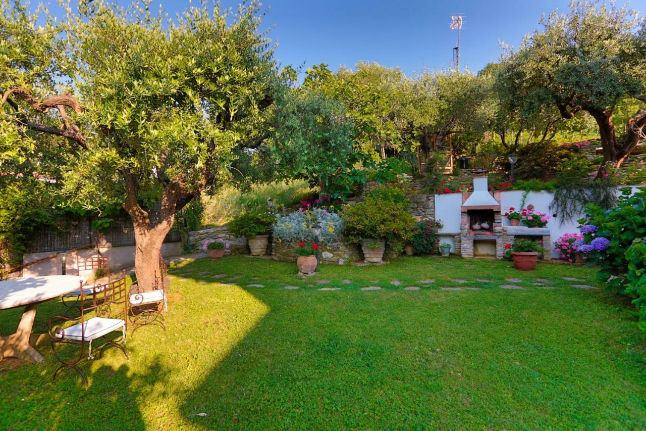 Casa Anna A Pietrasanta In Toscana Con Piscina المظهر الخارجي الصورة