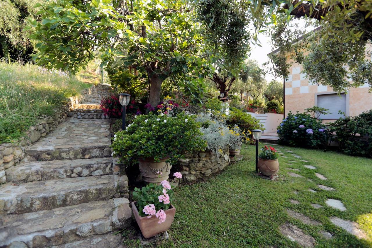 Casa Anna A Pietrasanta In Toscana Con Piscina المظهر الخارجي الصورة