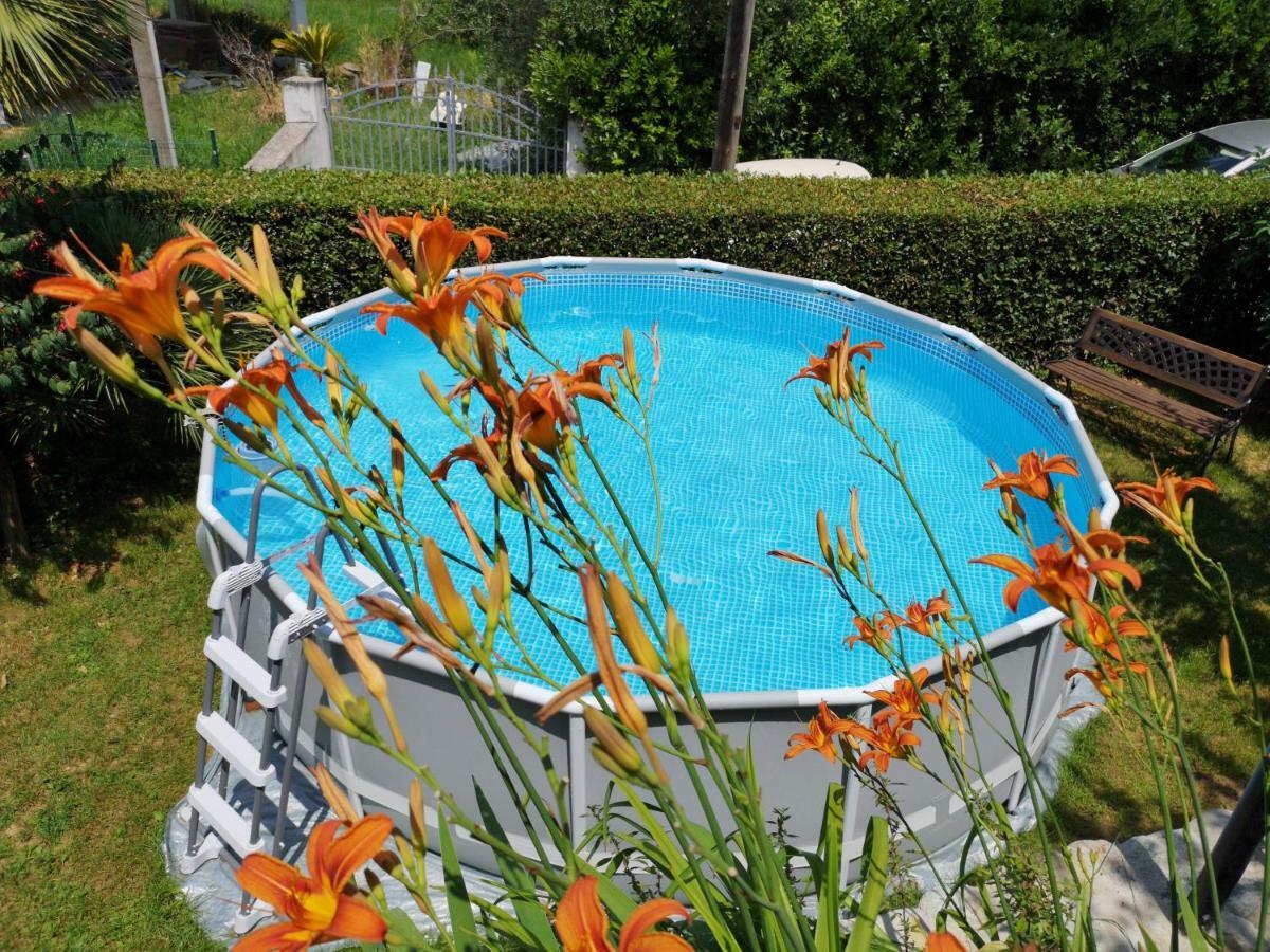 Casa Anna A Pietrasanta In Toscana Con Piscina المظهر الخارجي الصورة